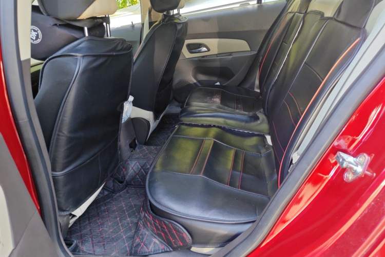 Used Chevrolet Cruze 2015 1.5L Classic SL MT Left Rear Seat