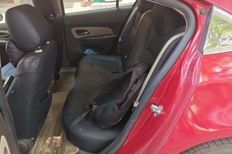 Used Chevrolet Cruze 2015 1.5L Classic SL MT Left Rear Seat
