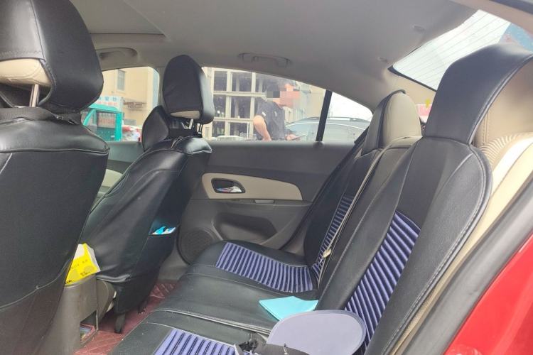 Used Chevrolet Cruze 2015 1.5L Classic SE AT Left Rear Seat