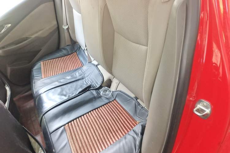 Used Chevrolet Cruze 2015 1.5L Automatic Fashion Navigation Edition Left Rear Seat