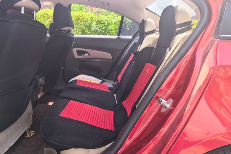 Used Chevrolet Cruze 2015 1.5L Classic SE AT Left Rear Seat