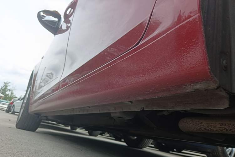 Used Chevrolet Cruze 2015 1.5L Classic SE AT Left Side Sill