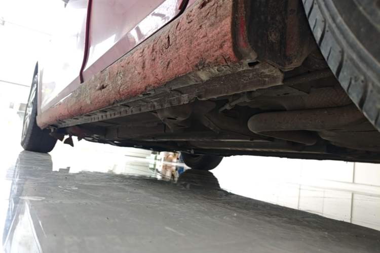 Used Chevrolet Cruze 2015 1.5L Classic SL MT Left Side Sill