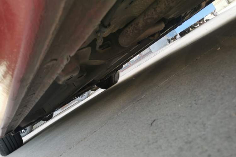 Used Chevrolet Cruze 2015 1.5L Classic SL MT Left Side Sill