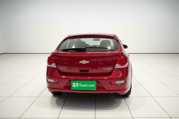 Used Chevrolet Cruze 2015 Hatchback 1.6L Manual Comfort Edition Rear