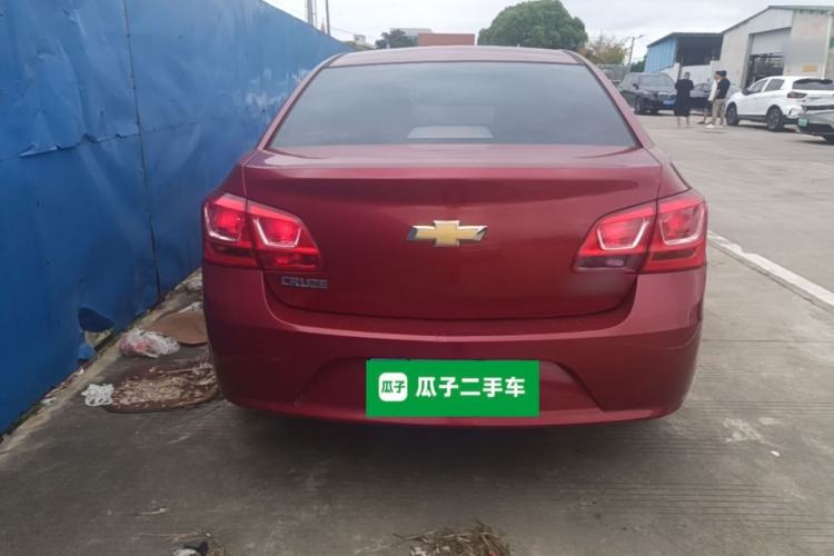 Used Chevrolet Cruze 2015 1.5L Classic SL MT Rear
