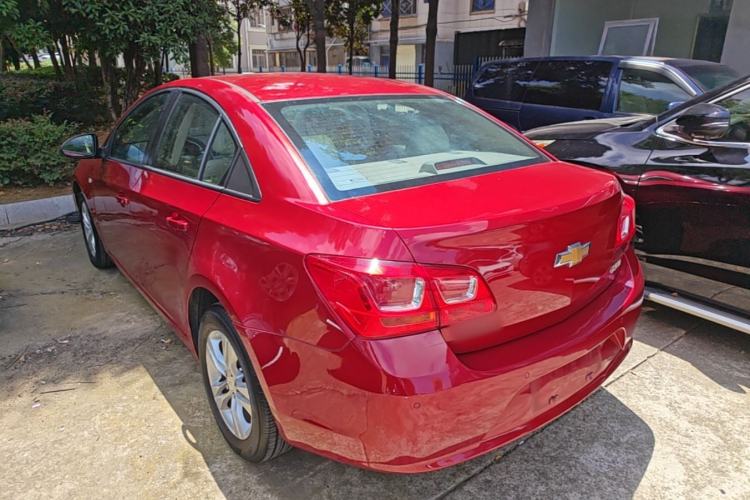 Used Chevrolet Cruze 2015 1.5L Classic SE AT Rear Left 45 Deg