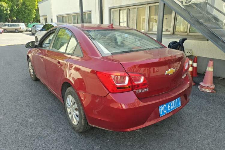 Used Chevrolet Cruze 2015 1.5L Classic SL MT Rear Left 45 Deg