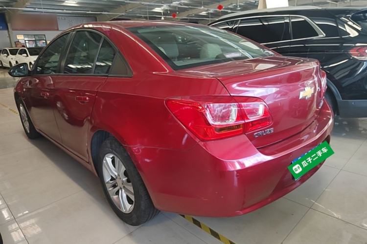 Used Chevrolet Cruze 2015 1.5L Classic SE AT Rear Left 45 Deg