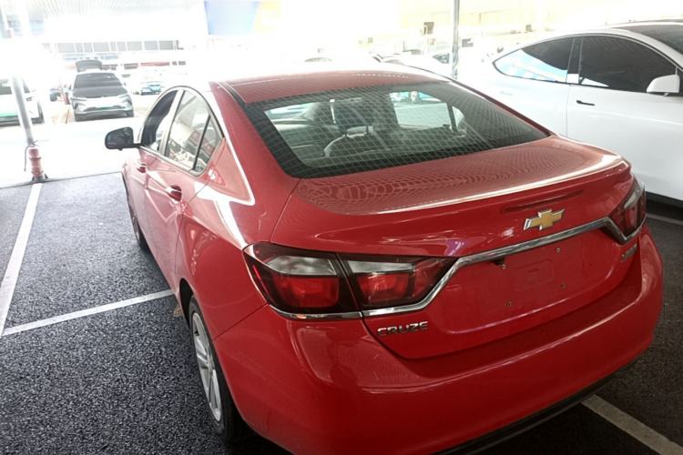Used Chevrolet Cruze 2015 1.5L Automatic Luxury Edition Rear Left 45 Deg