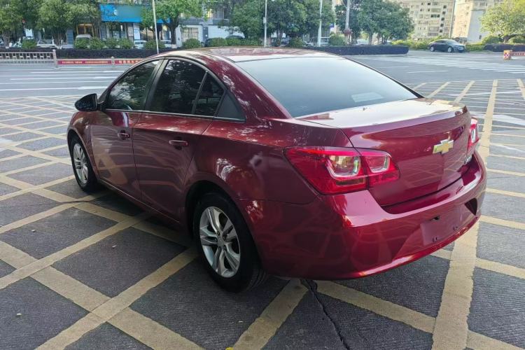 Used Chevrolet Cruze 2015 1.5L Classic SE AT Rear Left 45 Deg