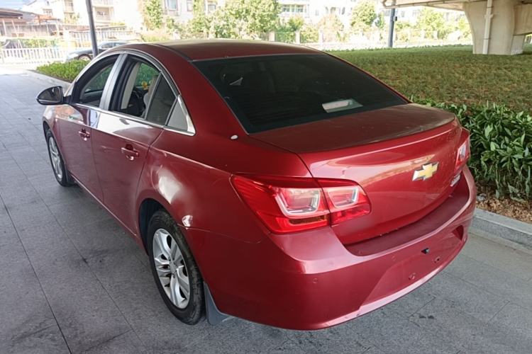Used Chevrolet Cruze 2015 1.5L Classic SE AT Rear Left 45 Deg