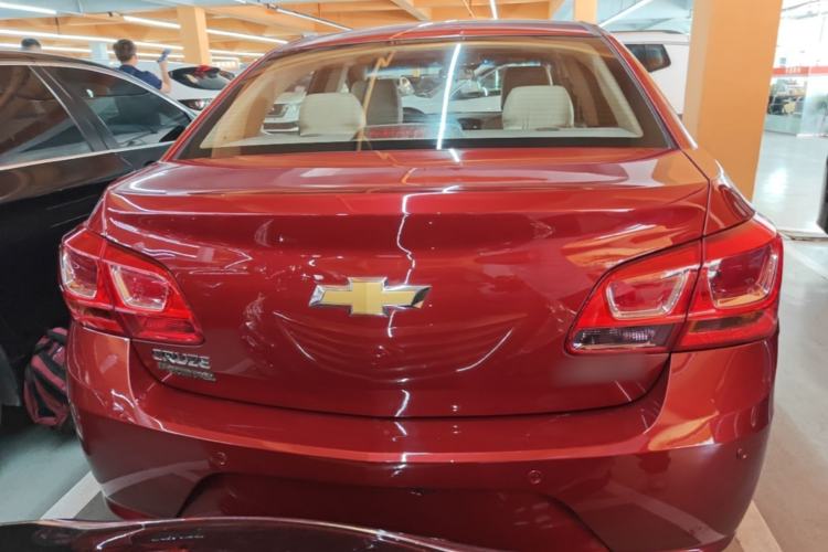 Used Chevrolet Cruze 2015 1.5L Classic SE MT Rear