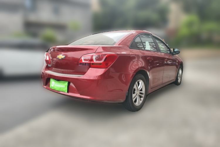 Used Chevrolet Cruze 2015 1.5L Classic SE AT Rear Right 45 Deg