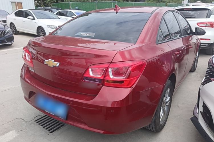 Used Chevrolet Cruze 2015 1.5L Classic SE AT Rear Right 45 Deg