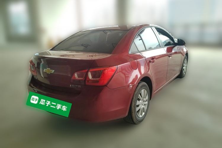 Used Chevrolet Cruze 2015 1.5L Classic SL MT Rear Right 45 Deg