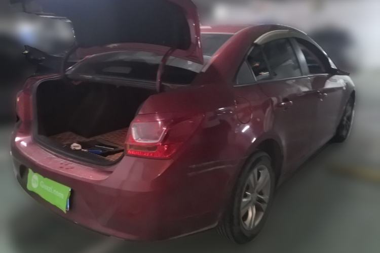 Used Chevrolet Cruze 2015 1.5L Classic SE MT Rear Right 45 Deg