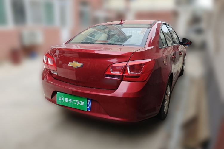 Used Chevrolet Cruze 2015 1.5L Classic SL MT Rear Right 45 Deg
