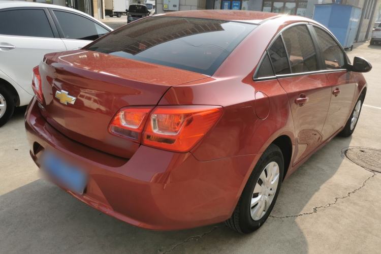Used Chevrolet Cruze 2015 1.5L Classic SL MT Rear Right 45 Deg