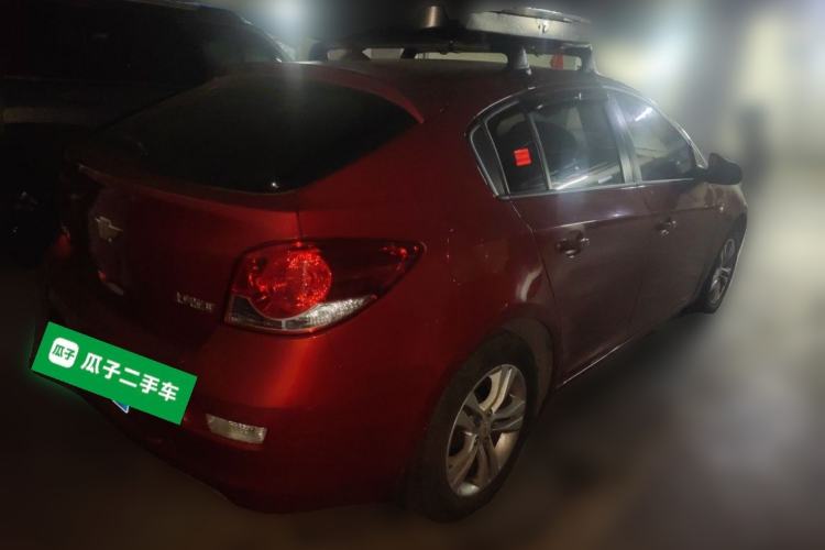 Used Chevrolet Cruze 2015 Hatchback 1.6L Automatic Comfort Edition Rear Right 45 Deg