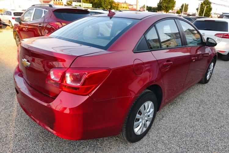 Used Chevrolet Cruze 2015 1.5L Classic SL MT Rear Right 45 Deg