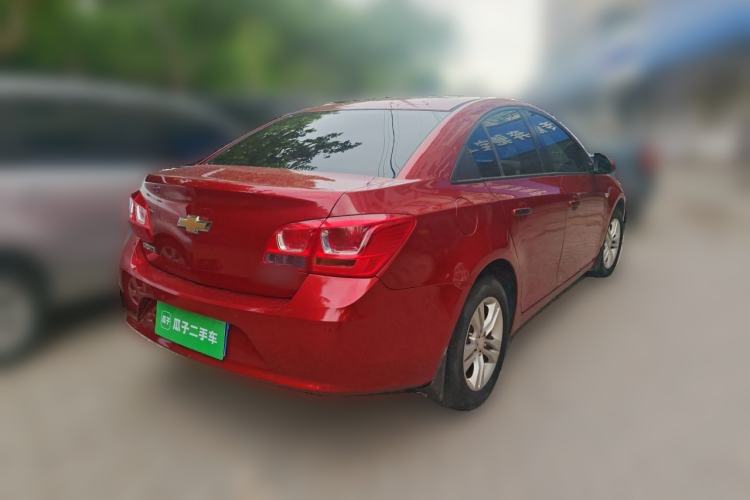 Used Chevrolet Cruze 2015 1.5L Classic SE AT Rear Right 45 Deg