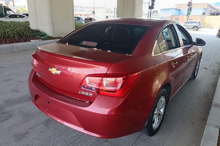 Used Chevrolet Cruze 2015 1.5L Classic SE AT Rear Right 45 Deg