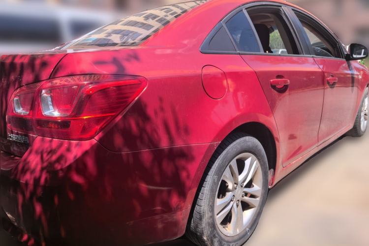 Used Chevrolet Cruze 2015 1.5L Classic SE AT Rear Right 45 Deg