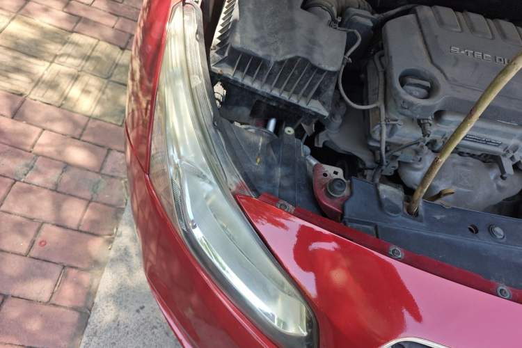 Used Chevrolet Cruze 2015 1.5L Classic SE AT Right Front Headlight