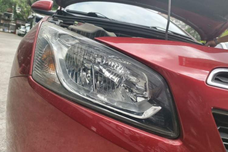 Used Chevrolet Cruze 2015 1.5L Classic SE AT Right Front Headlight
