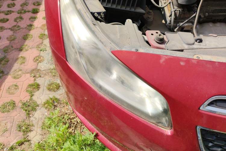 Used Chevrolet Cruze 2015 1.5L Classic SL MT Right Front Headlight