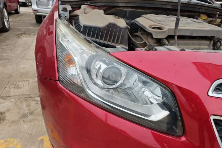 Used Chevrolet Cruze 2015 1.5L Classic SE AT Right Front Headlight