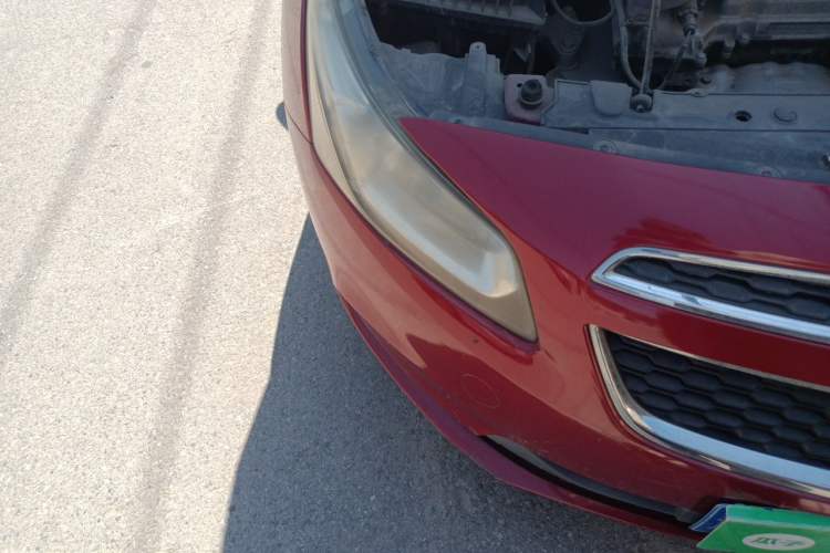 Used Chevrolet Cruze 2015 1.5L Classic SE MT Right Front Headlight
