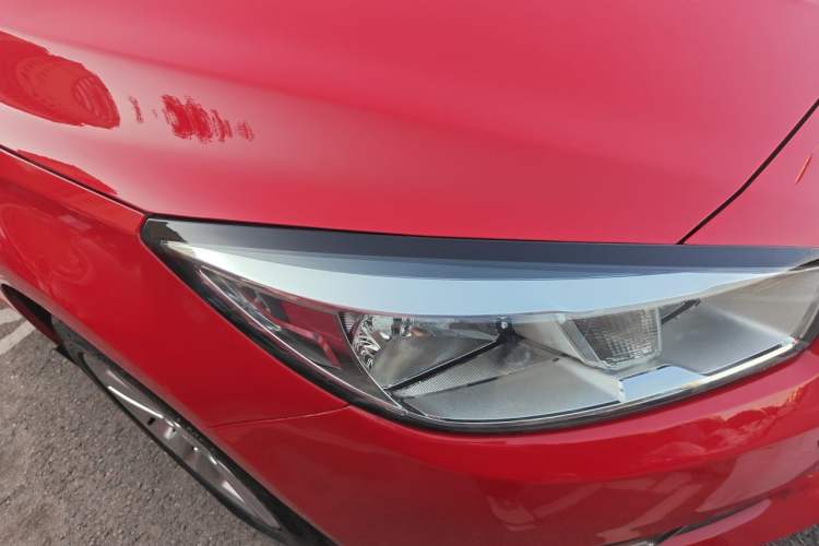 Used Chevrolet Cruze 2015 1.5L Automatic Luxury Edition Right Front Headlight