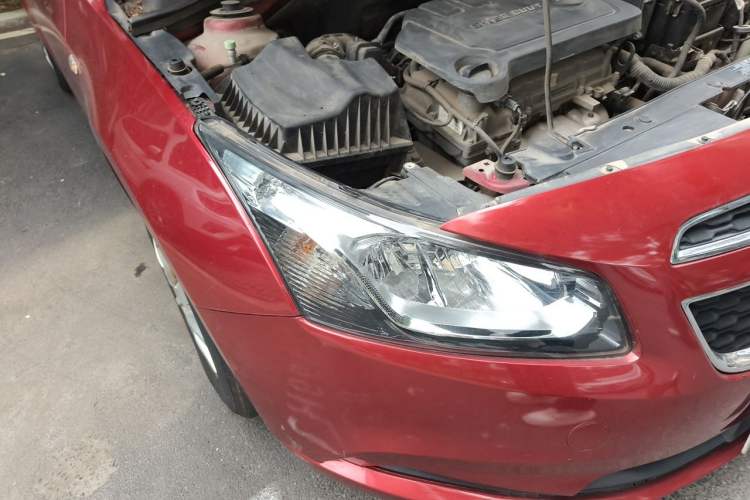 Used Chevrolet Cruze 2015 1.5L Classic SL MT Right Front Headlight