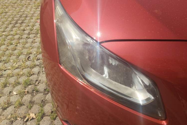 Used Chevrolet Cruze 2015 1.5L Classic SL MT Right Front Headlight