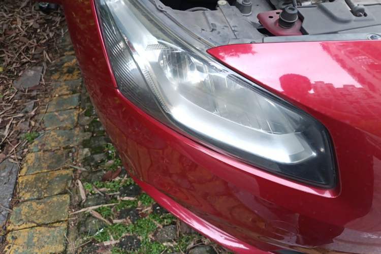 Used Chevrolet Cruze 2015 1.5L Classic SE AT Right Front Headlight