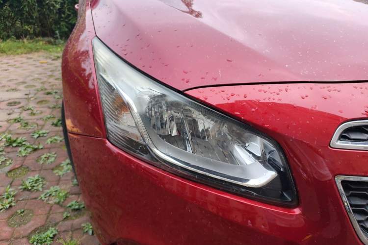 Used Chevrolet Cruze 2015 1.5L Classic SE AT Right Front Headlight