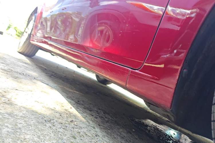Used Chevrolet Cruze 2015 1.5L Classic SE AT Right Side Sill
