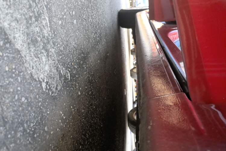 Used Chevrolet Cruze 2015 1.5L Classic SE MT Right Side Sill