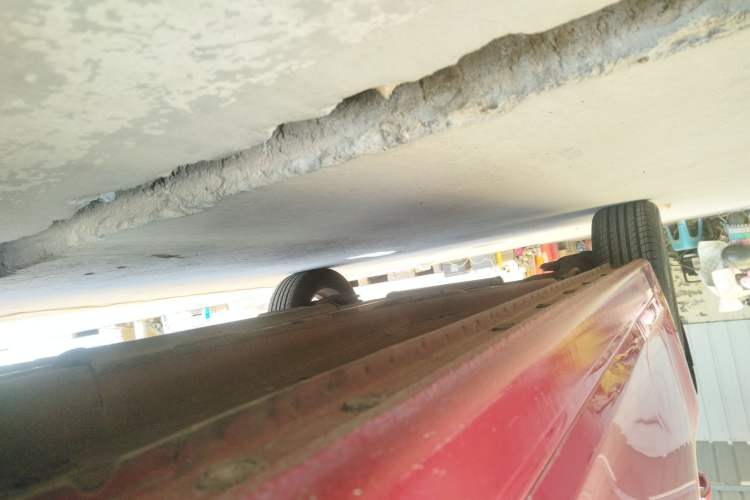 Used Chevrolet Cruze 2015 1.5L Classic SE AT Right Side Sill