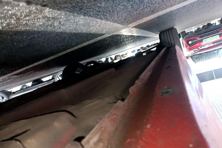 Used Chevrolet Cruze 2015 1.5L Automatic Luxury Edition Right Side Sill