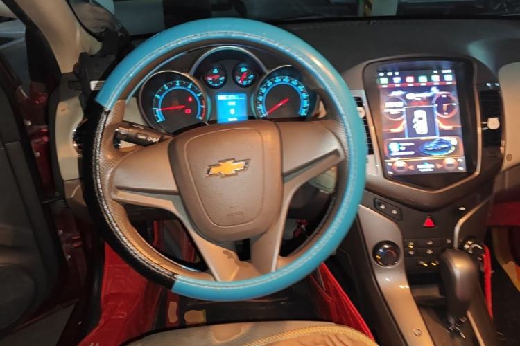 Used Chevrolet Cruze 2015 1.5L Classic SE AT Steering Wheel