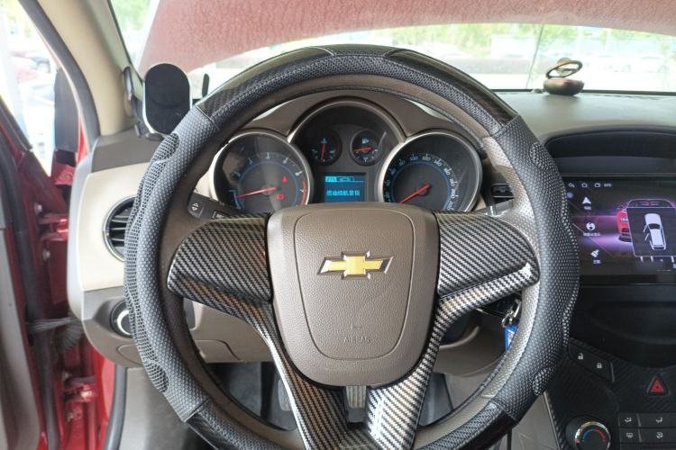 Used Chevrolet Cruze 2015 1.5L Classic SL MT Steering Wheel