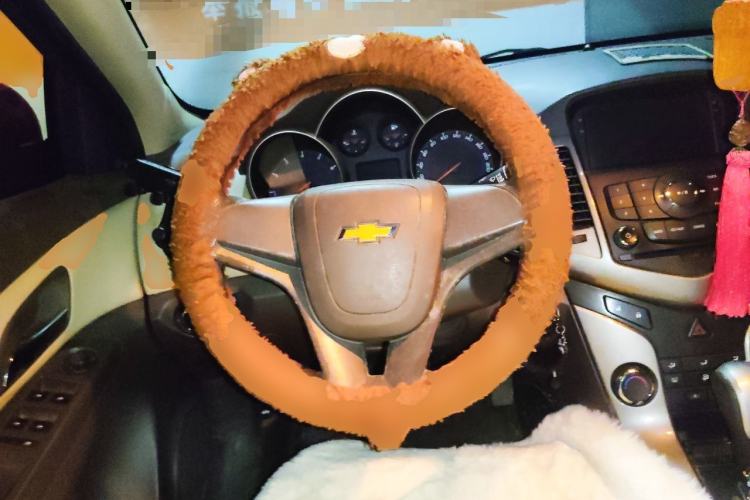 Used Chevrolet Cruze 2015 1.5L Classic SE AT Steering Wheel