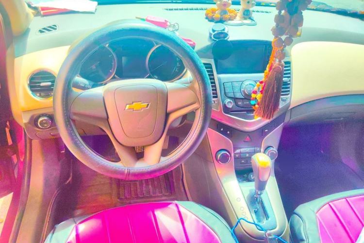 Used Chevrolet Cruze 2015 1.5L Classic SE AT Steering Wheel