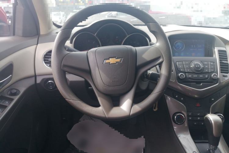 Used Chevrolet Cruze 2015 1.5L Classic SE AT Steering Wheel