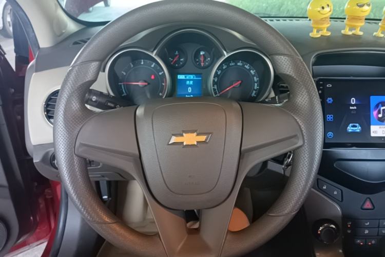 Used Chevrolet Cruze 2015 1.5L Classic SE AT Steering Wheel