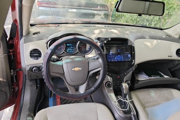 Used Chevrolet Cruze 2015 1.5L Classic SE AT Steering Wheel