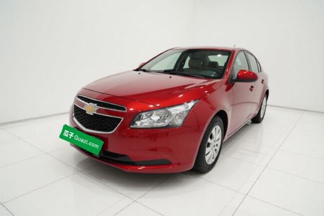 Ojetý Chevrolet Cruze 2015 1.5L Classic SL MT